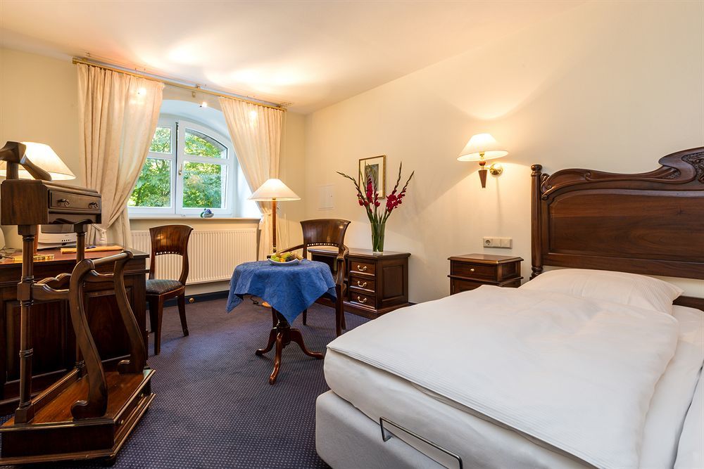 Schlosshotel ראלסוויק מראה חיצוני תמונה