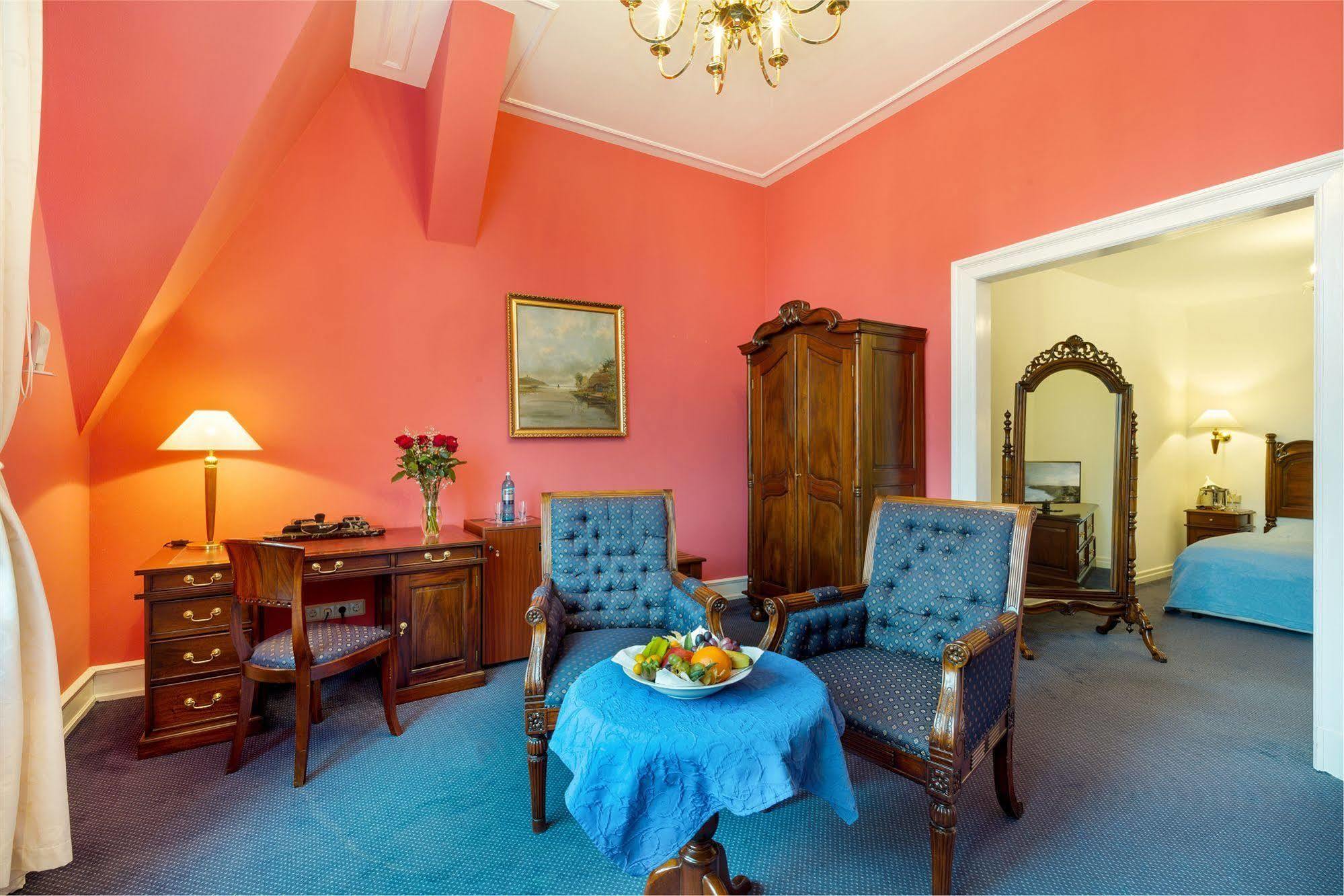 Schlosshotel ראלסוויק מראה חיצוני תמונה